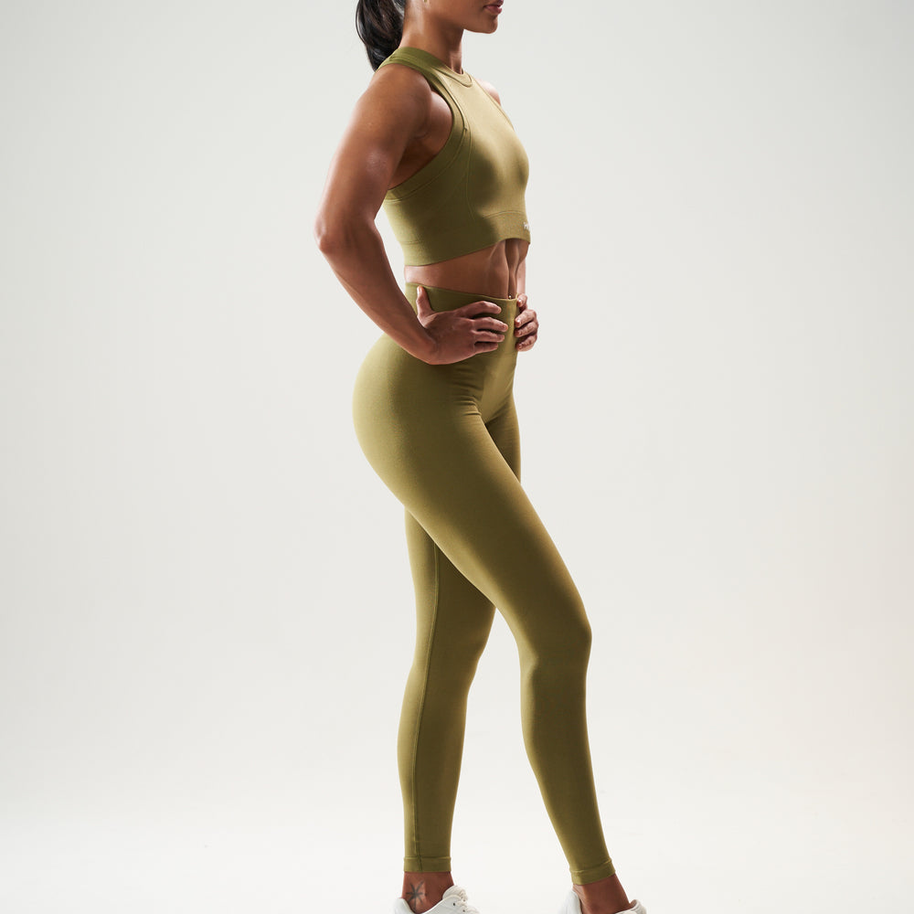 
                      
                        CRUNCH SEAMLESS LEGGING - Olive Drab
                      
                    