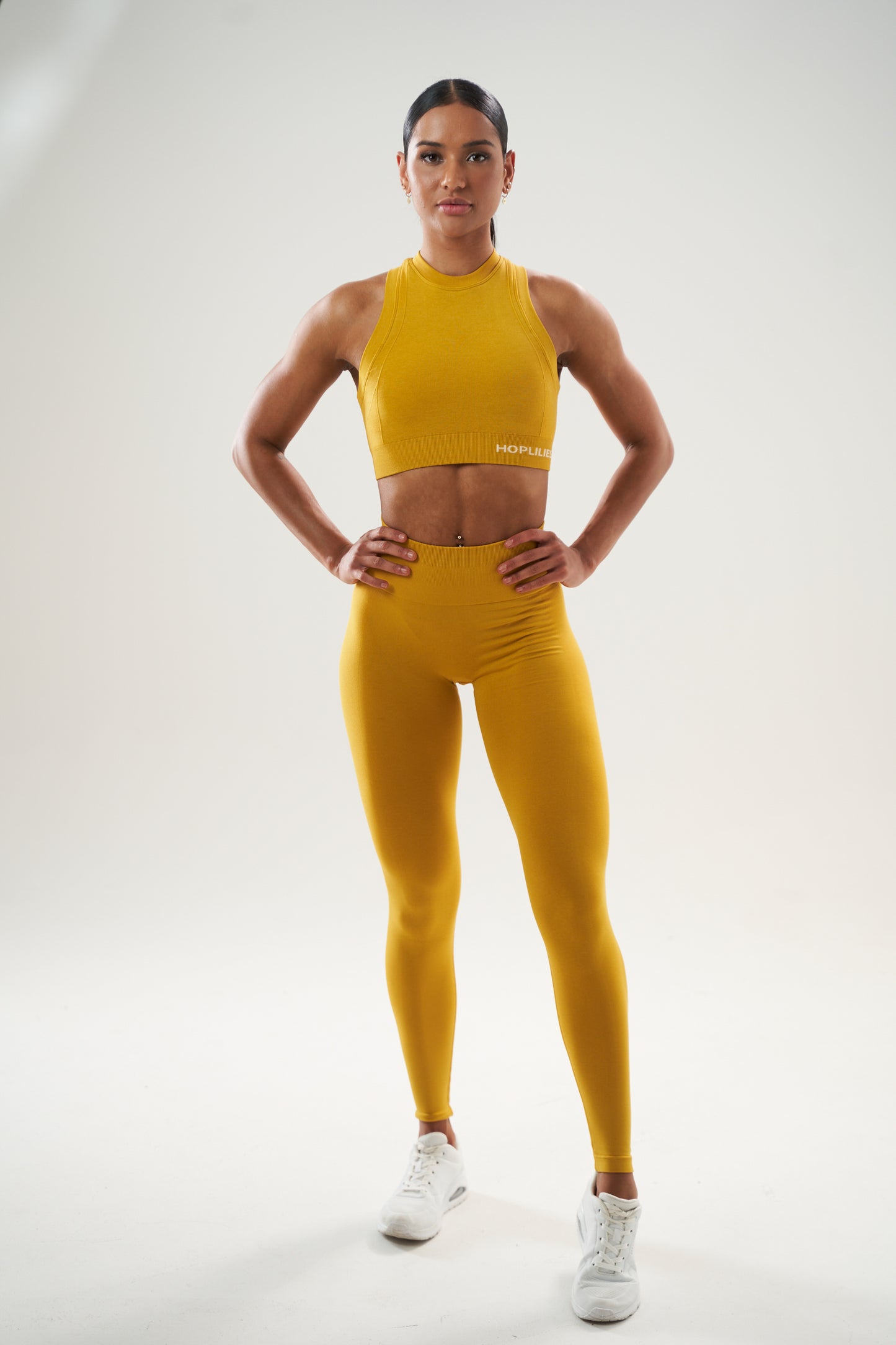 CRUNCH SEAMLESS LEGGING - Nugget Gold